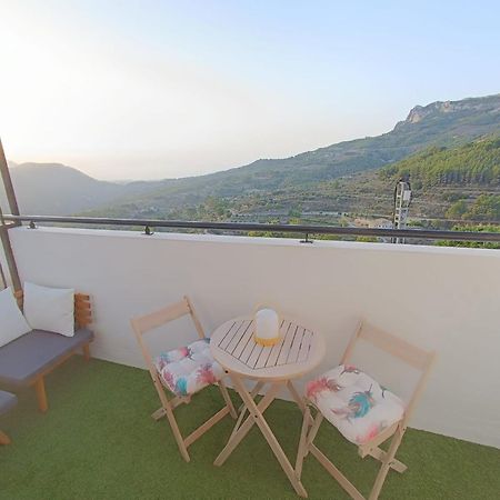 Ferienwohnung Piso Vistas Montanas Y Mar Guadalest Exterior foto